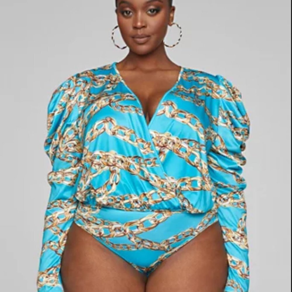 #5❤️ Brand new Fashion to Figure Pamela Chain Print Bodysuit